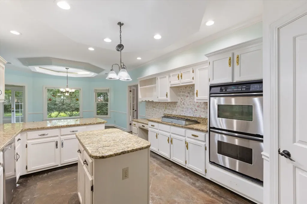 51 Summer Grove Road Cordova TN 38018