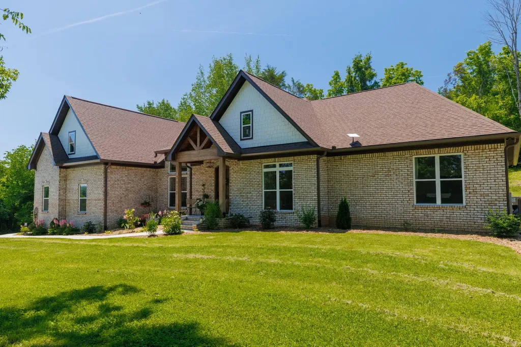 2022 Southport Road Culleoka TN 38451