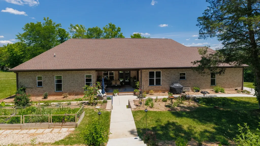2022 Southport Road Culleoka TN 38451