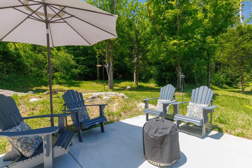2022 Southport Road Culleoka TN 38451