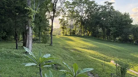 2022 Southport Road Culleoka TN 38451