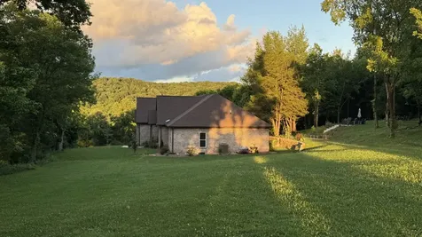 2022 Southport Road Culleoka TN 38451