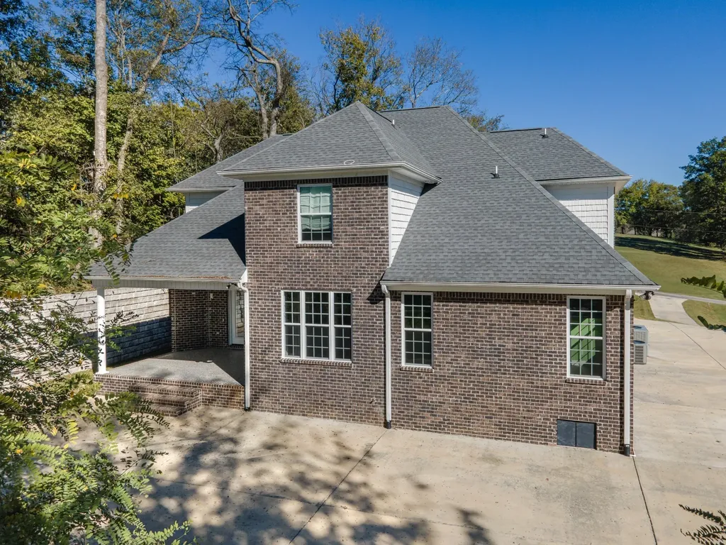 601 Joyce Avenue Lewisburg TN 37091