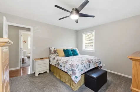 307 S Hummingbird Lane Dickson TN 37055