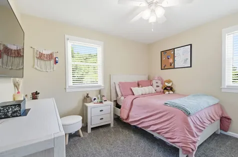 307 S Hummingbird Lane Dickson TN 37055