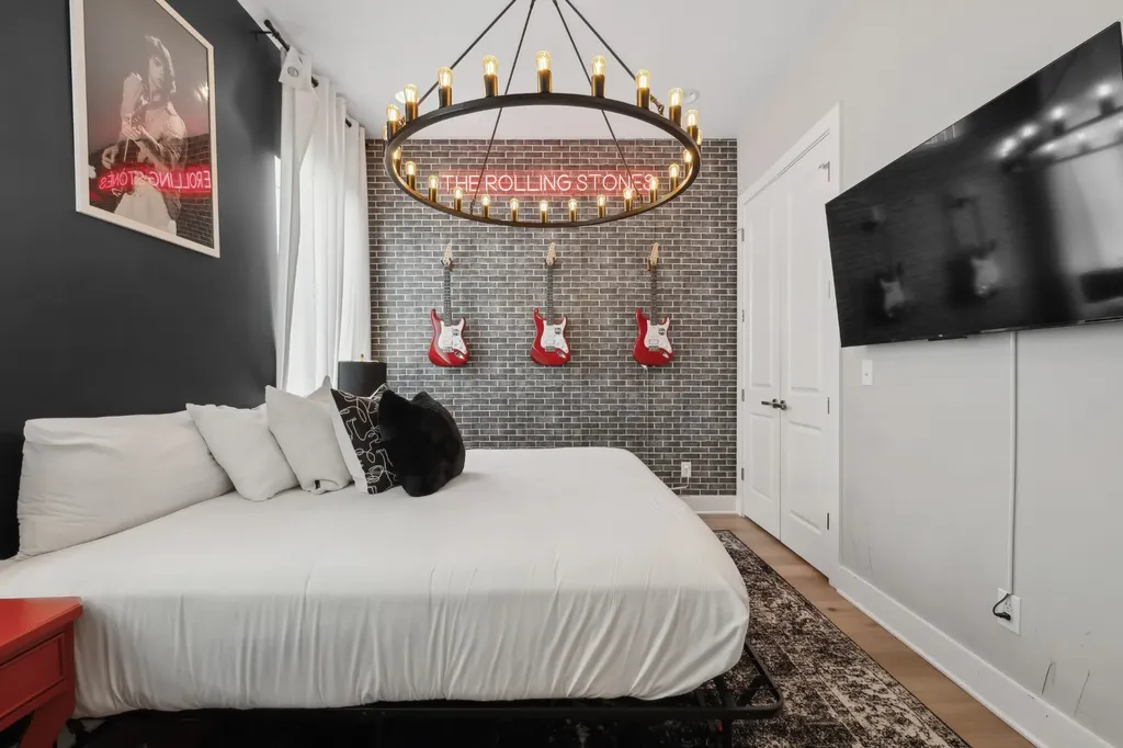 1407 Napoleon Street Nashville TN 37207