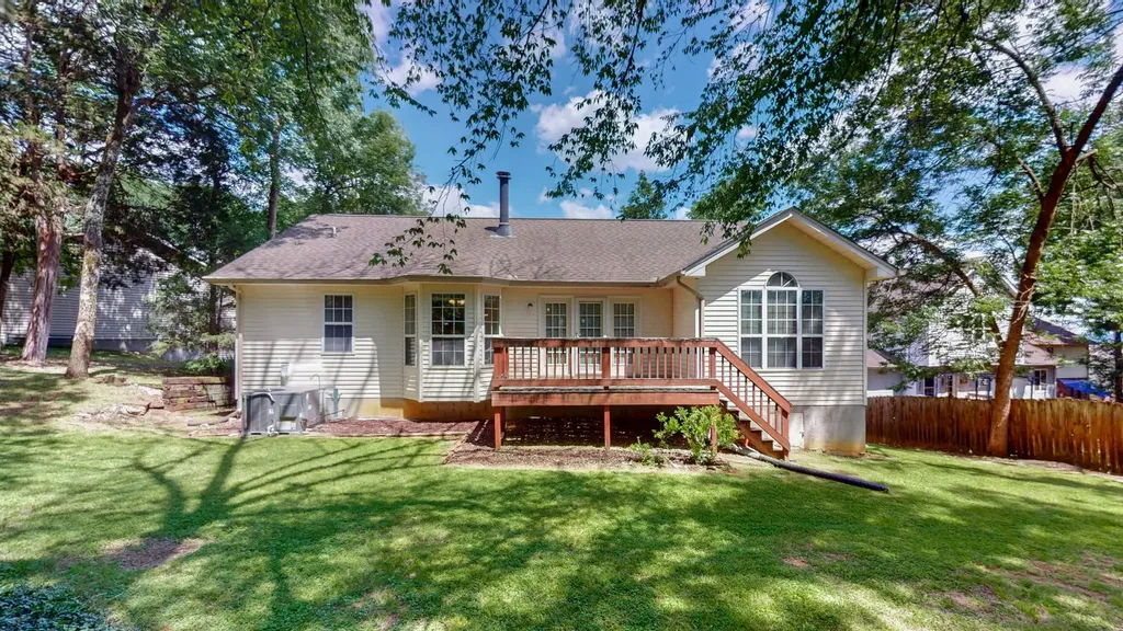 2017 Alice Springs Court Mount Juliet TN 37122