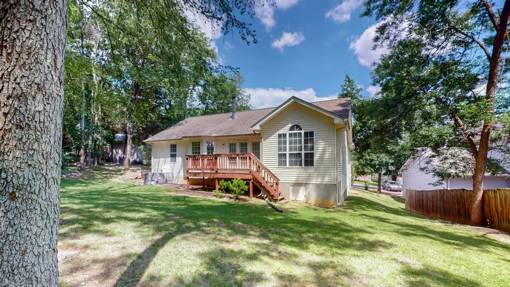 2017 Alice Springs Court Mount Juliet TN 37122