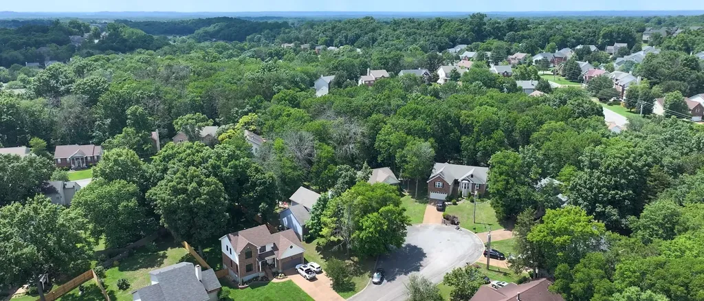 2017 Alice Springs Court Mount Juliet TN 37122