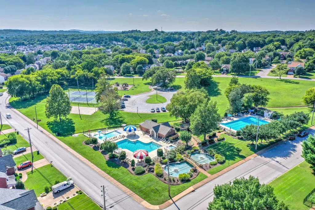 2017 Alice Springs Court Mount Juliet TN 37122
