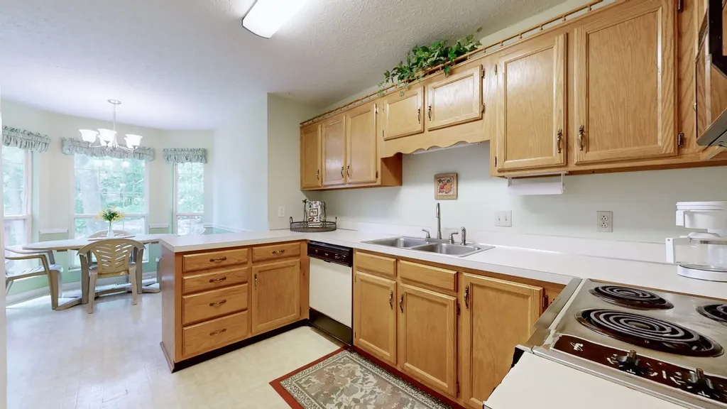 2017 Alice Springs Court Mount Juliet TN 37122