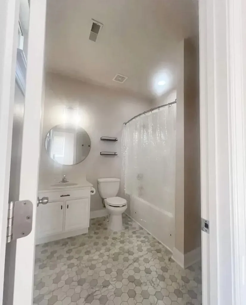 928 33rd Ave, N Nashville TN 37209