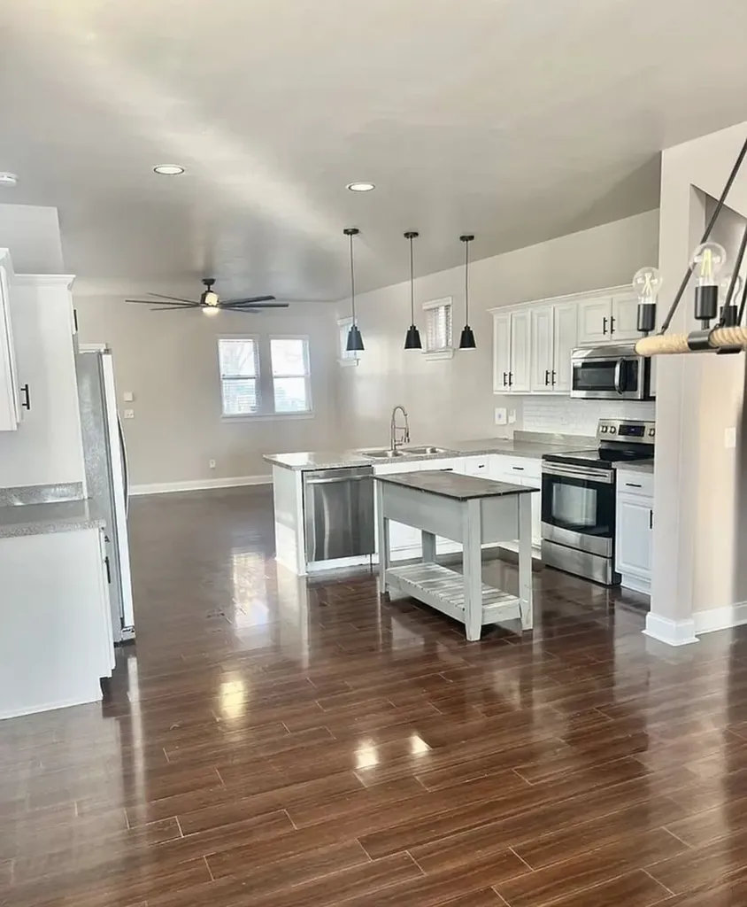 928 33rd Ave, N Nashville TN 37209