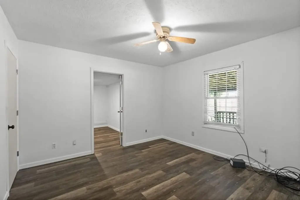 1110 King Road Centerville TN 37033