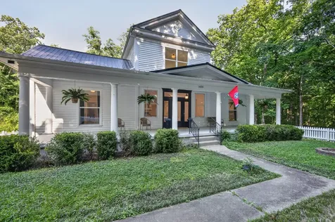 1455 Mapleash Avenue Columbia TN 38401