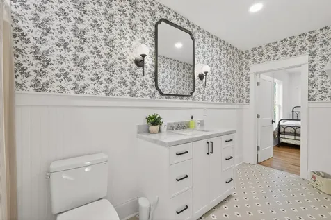 1455 Mapleash Avenue Columbia TN 38401