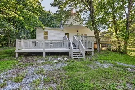 1455 Mapleash Avenue Columbia TN 38401