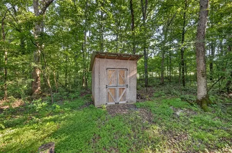 1455 Mapleash Avenue Columbia TN 38401