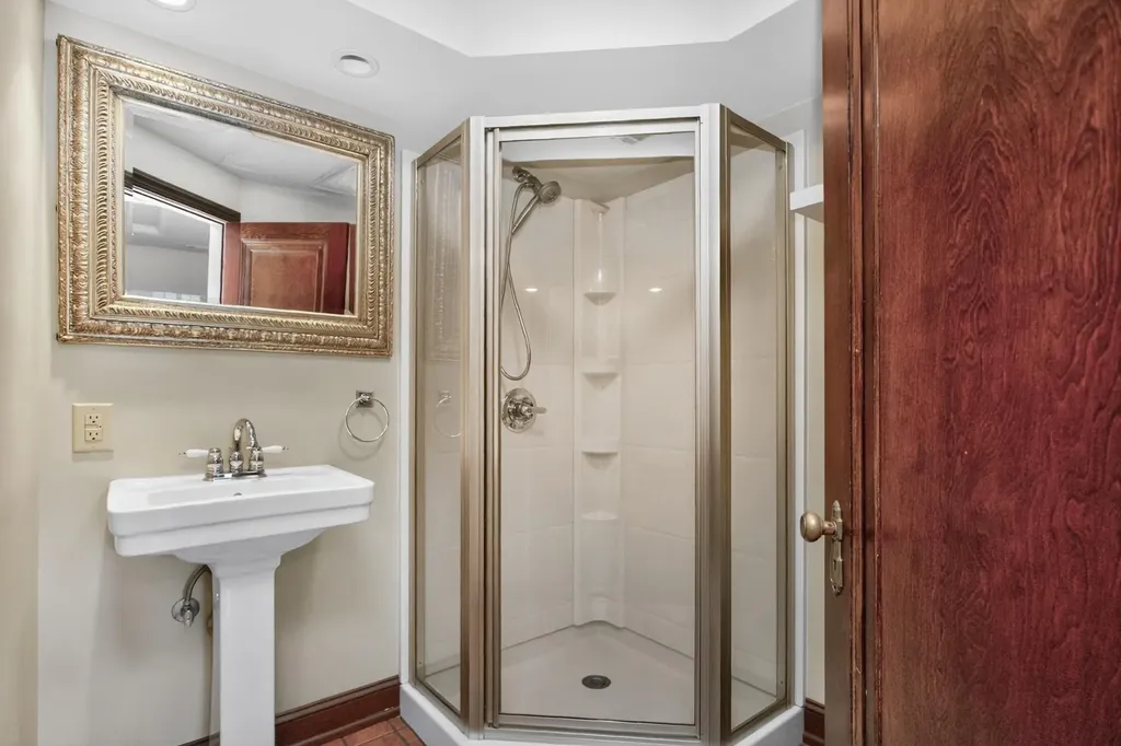 3520 Richardson Avenue Nashville TN 37205