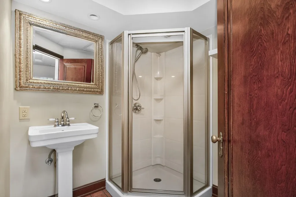 3520 Richardson Avenue Nashville TN 37205