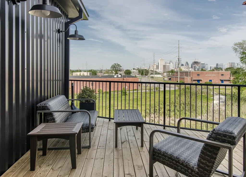 610 21st Ave, N Nashville TN 37203