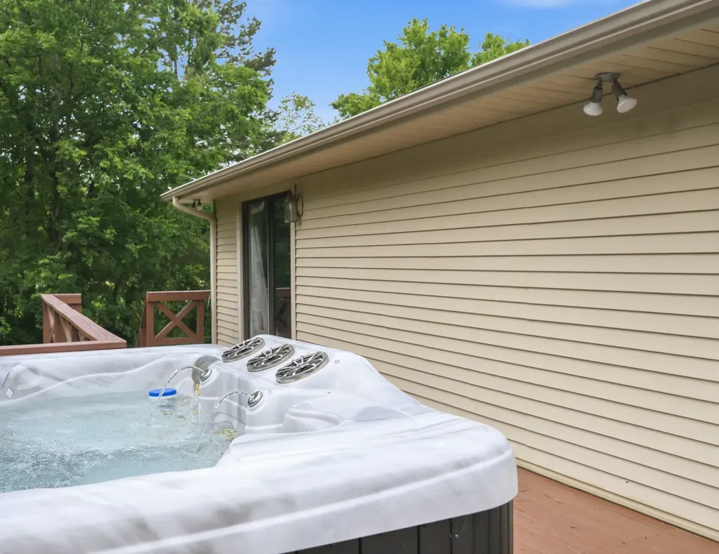 245 Rains Creek Lane Parsons TN 38363
