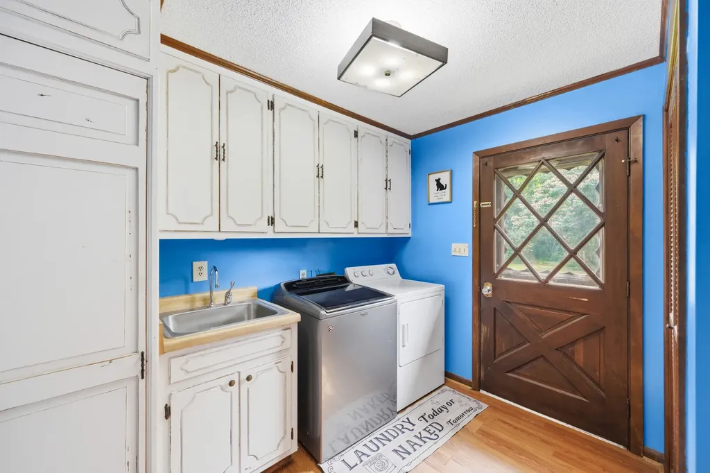 245 Rains Creek Lane Parsons TN 38363