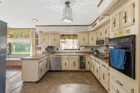 245 Rains Creek Lane Parsons TN 38363