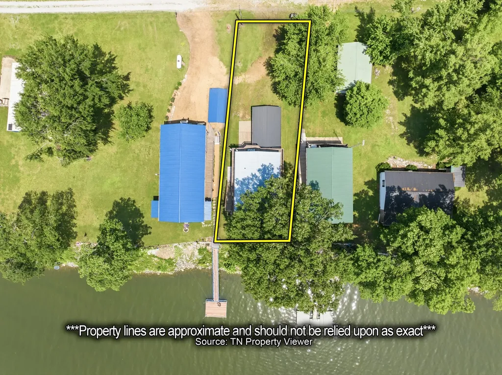 1728 Yarbro Landing Lane Decaturville TN 38329