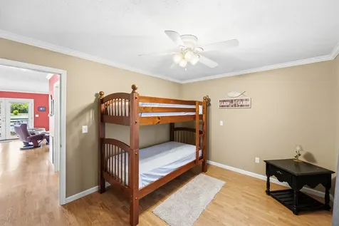 1728 Yarbro Landing Lane Decaturville TN 38329