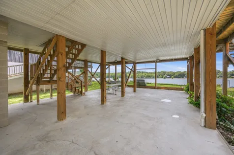 1728 Yarbro Landing Lane Decaturville TN 38329