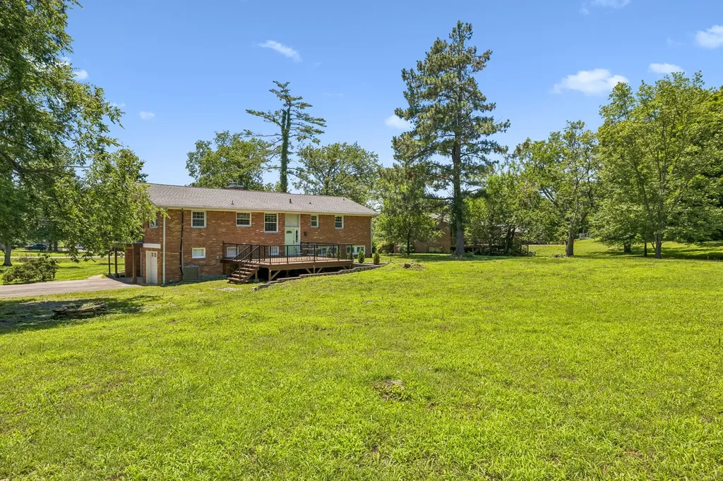 2632 Windemere Drive Nashville TN 37214