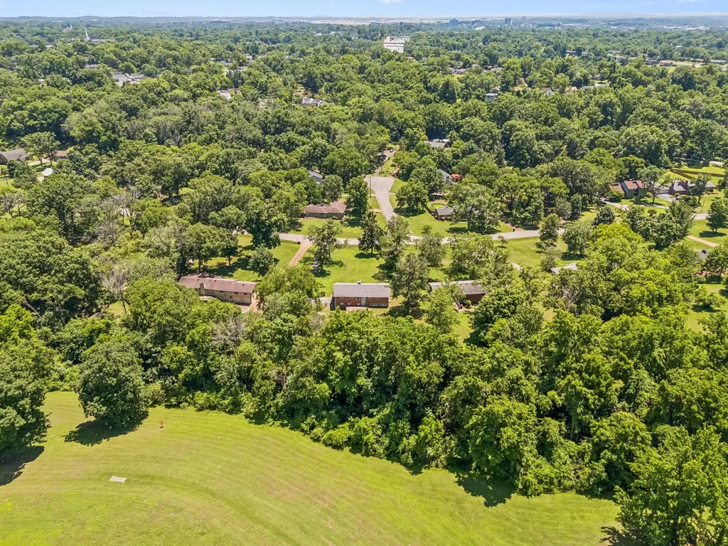 2632 Windemere Drive Nashville TN 37214