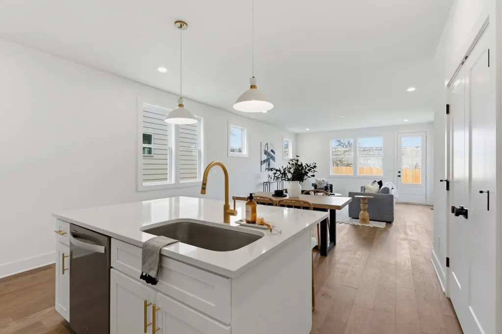 5618B Obrien Avenue Nashville TN 37209