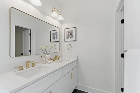 5618B Obrien Avenue Nashville TN 37209