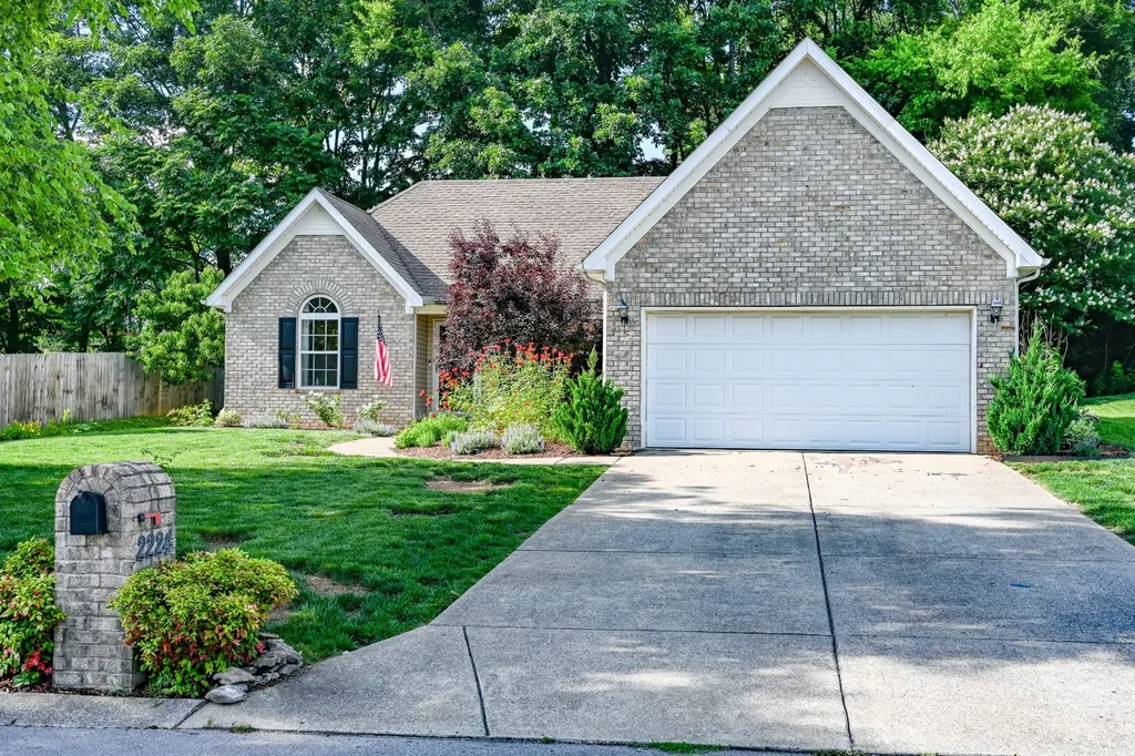 2224 Dewey Drive Spring Hill TN 37174