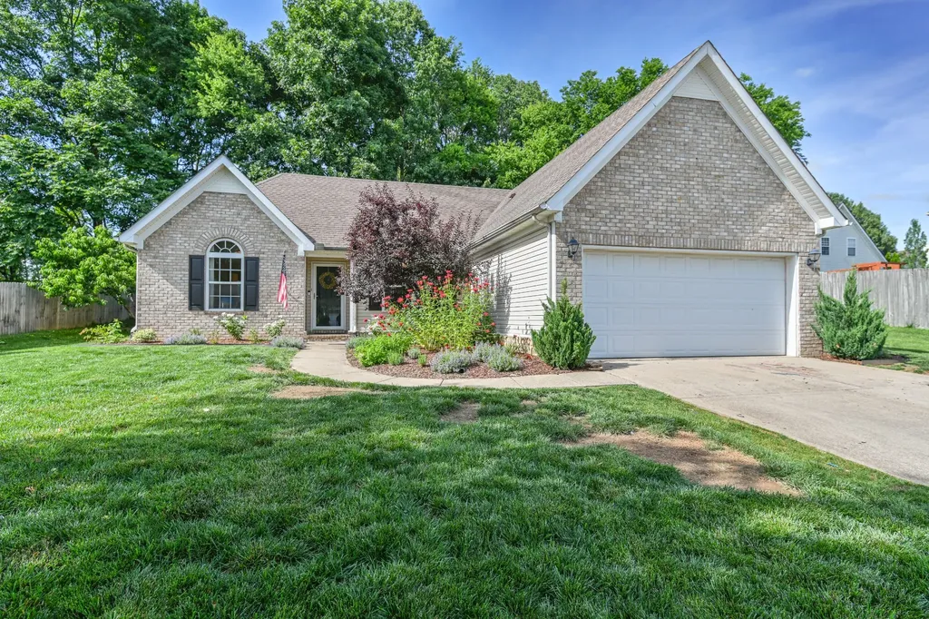 2224 Dewey Drive Spring Hill TN 37174