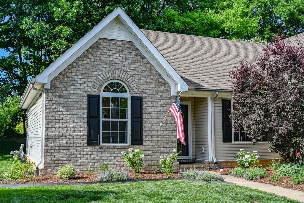 2224 Dewey Drive Spring Hill TN 37174