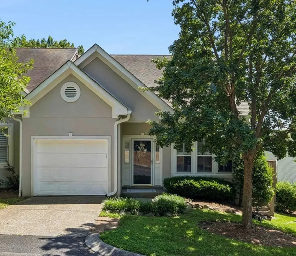 120 Hicks Road Nashville TN 37221
