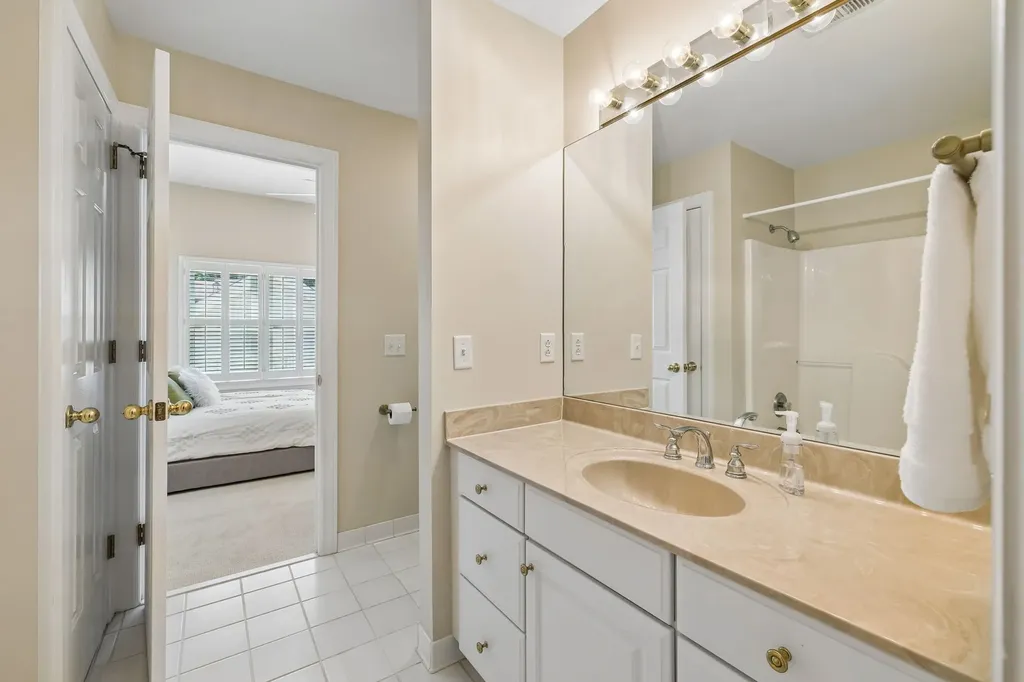 120 Hicks Road Nashville TN 37221