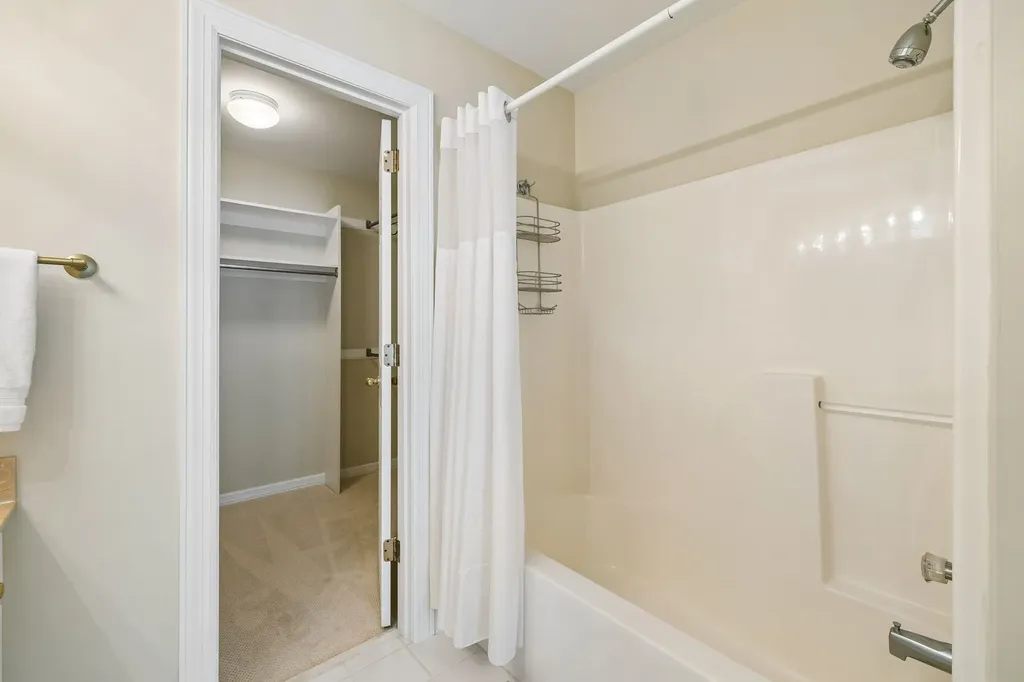 120 Hicks Road Nashville TN 37221