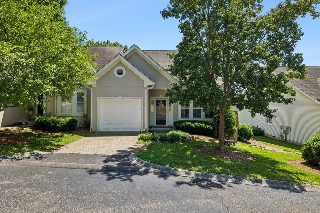 120 Hicks Road Nashville TN 37221
