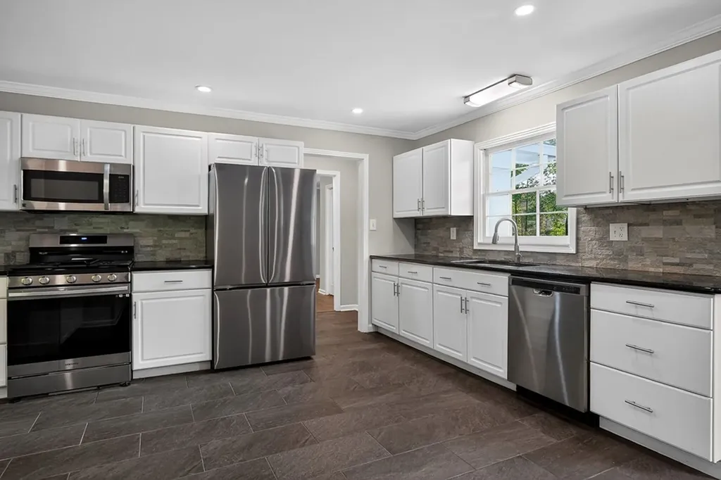 1281 Winterhill Drive Cookeville TN 38501