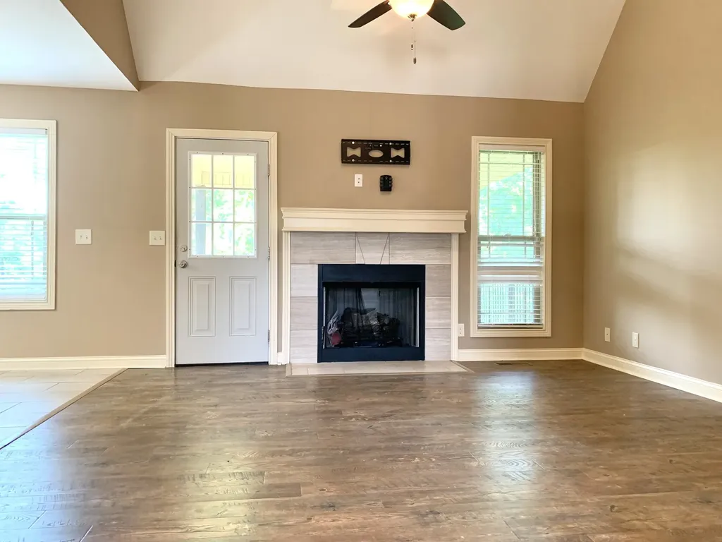 1053 Quiver Lane Clarksville TN 37043