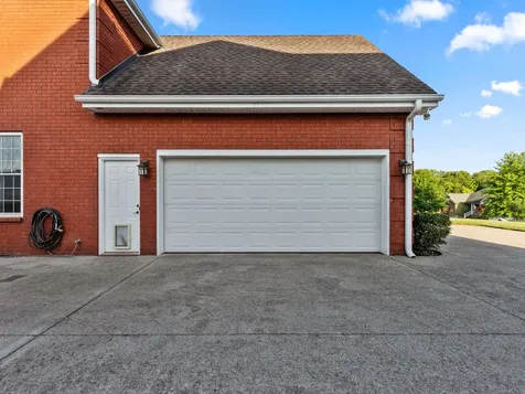 117 Pin Oak Drive Woodbury TN 37190