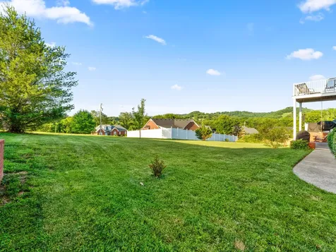117 Pin Oak Drive Woodbury TN 37190