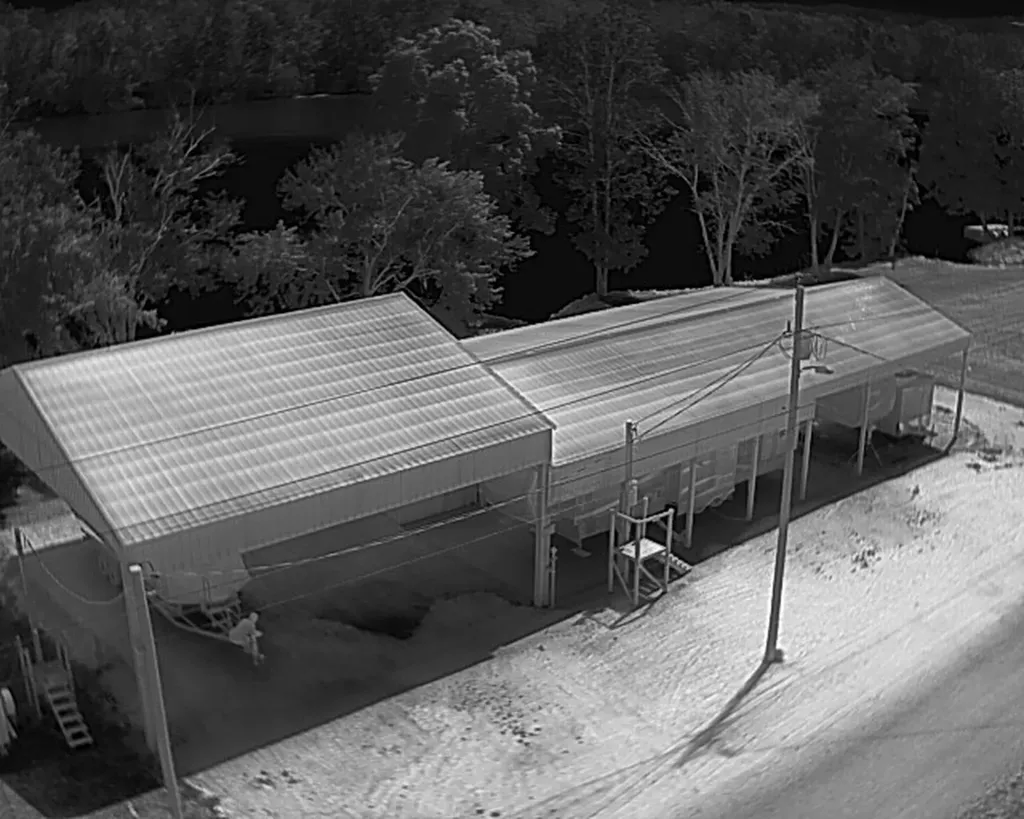 1067 Wc Pickett Clifton TN 38425