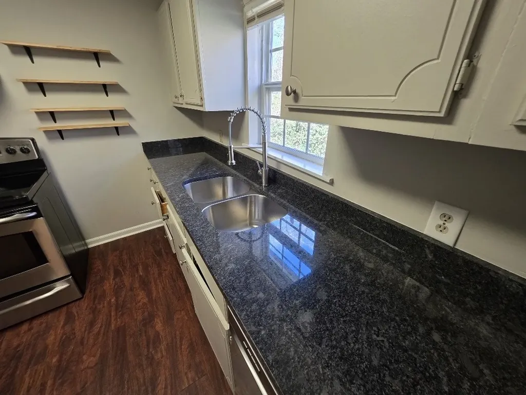 1615 23rd Ave, N Nashville TN 37208