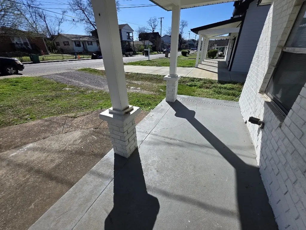1615 23rd Ave, N Nashville TN 37208
