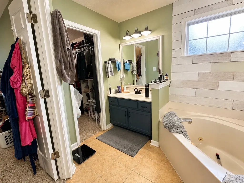 5037 Rabbit Chase Lane Arlington TN 38002